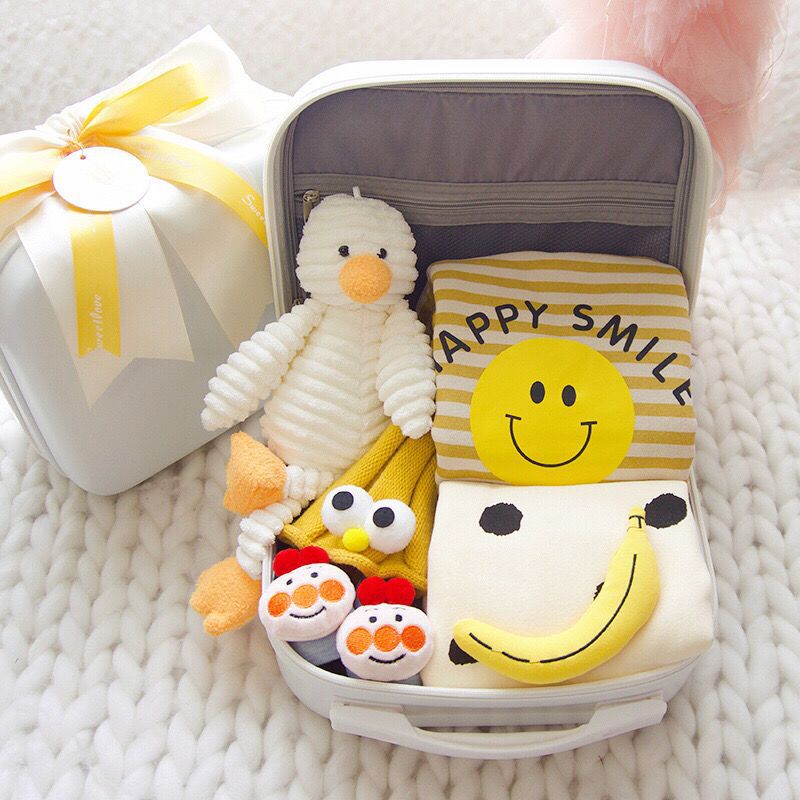 Newborn Baby Gift Box | Korean Cotton Clothing Set | 14-Piece Layette Bundle